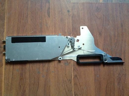 Yeni SMT Fuji NXT I 8MM besleyici W08 SMT yedek parçalar